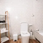 Spacious 4br Flat Near Park Güell * Barcelona