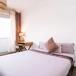 Apartamento Spacious 4br Flat Near Park Güell *
