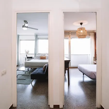 4br & Sleeps Eight & Near Park Guell * Barcelona